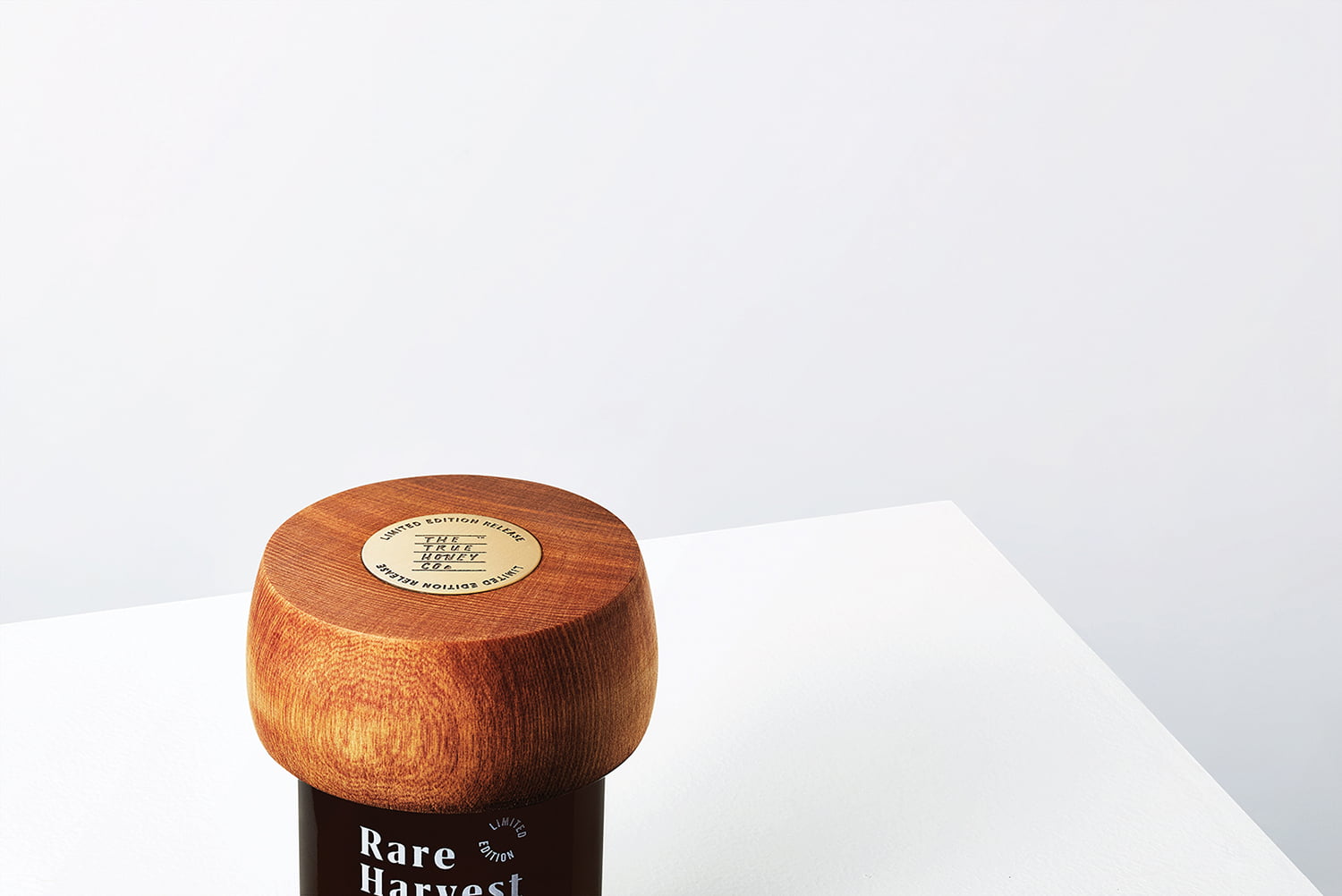 12 rare harvest the true honey company packaging design marx design new zealand bpo