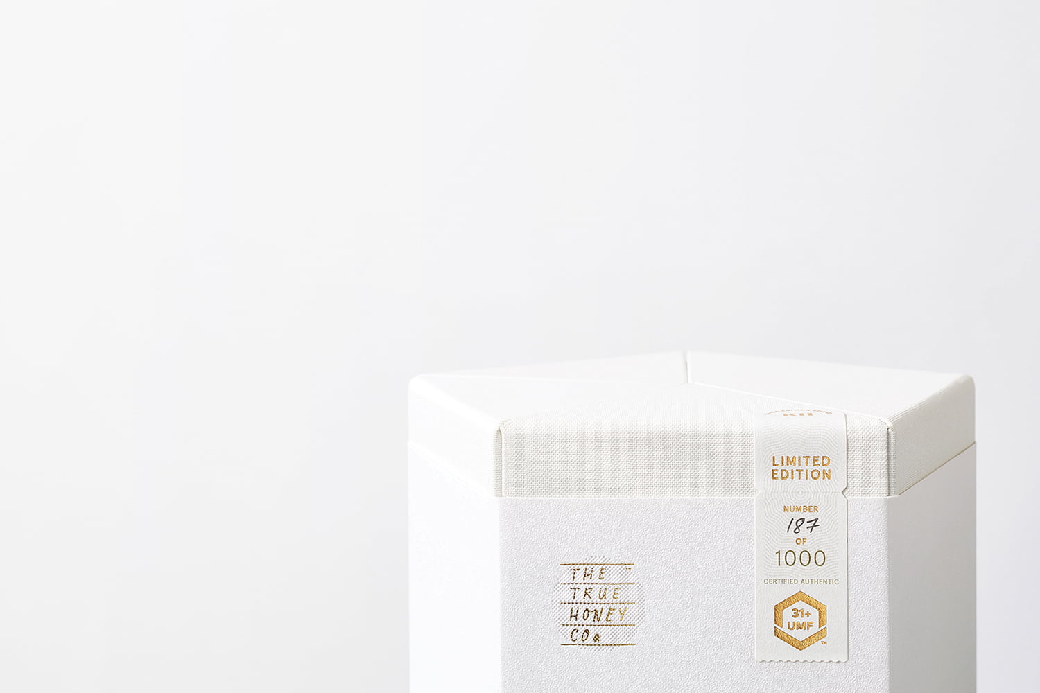 13 rare harvest the true honey company packaging design marx design new zealand bpo